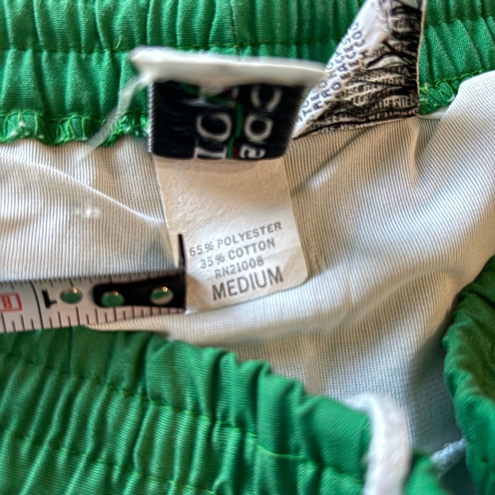 Authentic Vintage Izod Lacoste Men's Runner Shorts - Size Medium - Picture 8 of 9